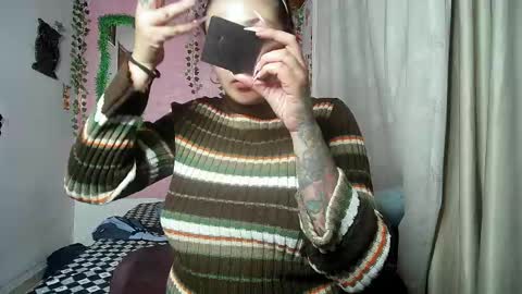 sexy lolas online show from 05.26.26