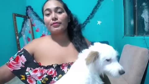 Snapshot of sexy_love_15 chatting on 12.23.24 SIRENA LOVE online show from 12.23.24