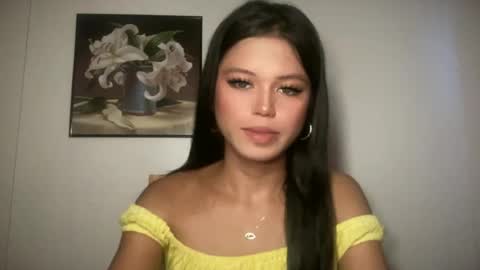 Snapshot of sexy_maevemorexxx chatting on 06.19.26 Nicole online show from 06.19.26