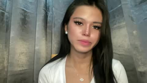 Snapshot of sexy_maevemorexxx chatting on 06.25.26 Nicole online show from 06.25.26