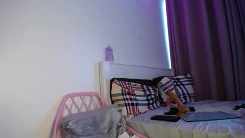 sexy_mia6 online show from 01.07.26