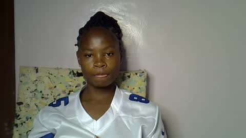 Snapshot of sexy_molyne chatting on 02.09.26 Molyne online show from 02.09.26