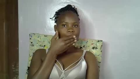 Snapshot of sexy_molyne chatting on 02.10.26 Molyne online show from 02.10.26