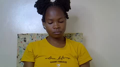 Snapshot of sexy_molyne chatting on 03.08.26 Molyne online show from 03.08.26