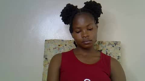 Snapshot of sexy_molyne chatting on 03.13.26 Molyne online show from 03.13.26