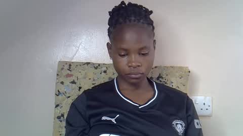 Snapshot of sexy_molyne chatting on 04.09.26 Molyne online show from 04.09.26