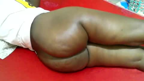 Snapshot of sexy_quincy1 chatting on 02.05.25 Sexy Quincy online show from 02.05.25