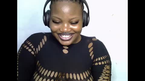 Annie online show from 07.04.26