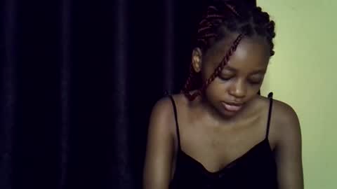 Snapshot of sexy_short chatting on 02.18.26 Janet online show from 02.18.26