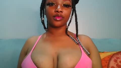 Snapshot of sexy_sweetcandy chatting on 12.26.24 sexy sweetcandy online show from 12.26.24