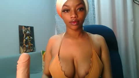 Snapshot of sexy_sweetcandy chatting on 09.27.25 sexy sweetcandy online show from 09.27.25