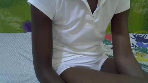 Snapshot of sexy_tania1 chatting on 09.14.25 sexy_tania1 online show from 09.14.25