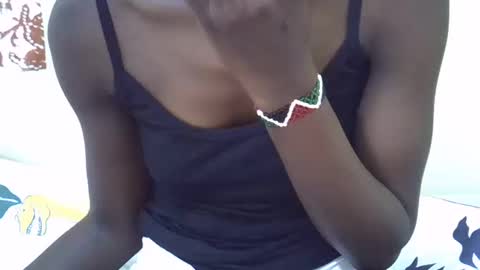 Snapshot of sexy_tania1 chatting on 09.22.25 sexy_tania1 online show from 09.22.25