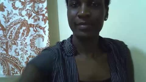 Snapshot of sexy_tania1 chatting on 09.26.25 sexy_tania1 online show from 09.26.25