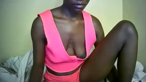 Snapshot of sexy_tania1 chatting on 02.02.26 sexy_tania1 online show from 02.02.26