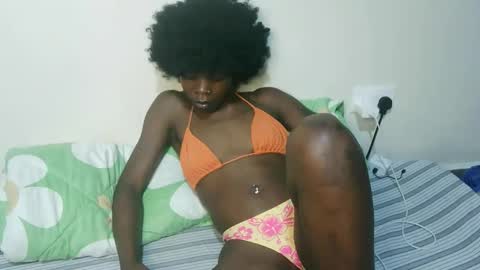 Snapshot of sexy_vennice chatting on 05.15.26 sexy_vennice online show from 05.15.26