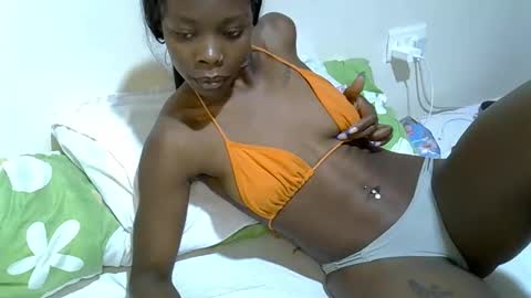 Snapshot of sexy_vennice chatting on 05.17.26 sexy_vennice online show from 05.17.26