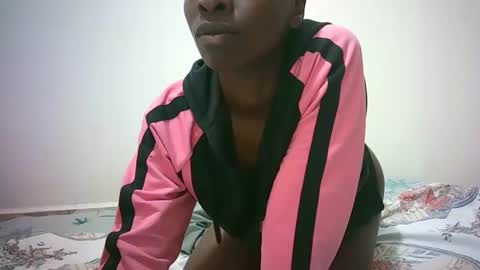 leila online show from 12.02.24