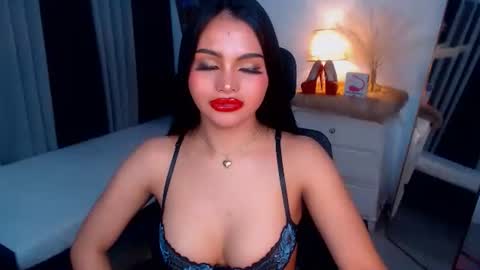 Snapshot of sexyadrianaqueents chatting on 01.27.25 YOUR MISTRESS GODDESSS ADRIANA online show from 01.27.25