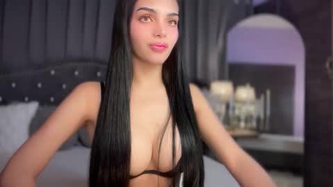 Snapshot of sexyadrianaqueents chatting on 10.02.25 YOUR MISTRESS GODDESSS ADRIANA online show from 10.02.25