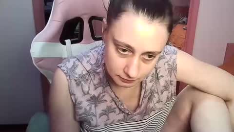 Snapshot of sexyamanda1993 chatting on 12.29.24 Amanda online show from 12.29.24