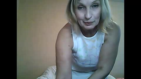 Snapshot of sexybabyforyou chatting on 02.10.25 sexybabyforyou online show from 02.10.25
