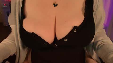 Snapshot of sexybichette chatting on 06.05.26 Bichette online show from 06.05.26