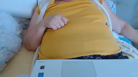 Snapshot of sexyblonde4u58 chatting on 01.08.25 Sexyblonde4u58 online show from 01.08.25