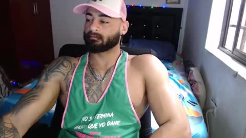 Snapshot of sexybody3224 chatting on 12.27.24 said online show from 12.27.24