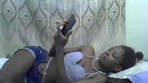 sexyboobies22 online show from 10.19.25