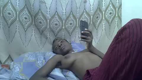 Snapshot of sexyboobies23 chatting on 10.29.25 sexyboobies23 online show from 10.29.25