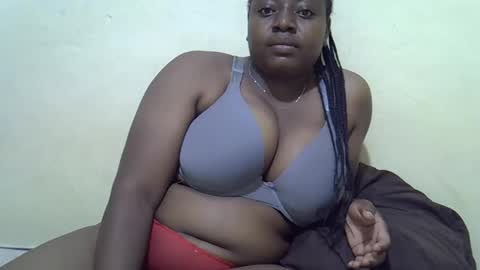 Snapshot of sexyboobies25 chatting on 03.10.25 sexyboobies25 online show from 03.10.25