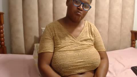 sexybustyxx online show from 04.08.26