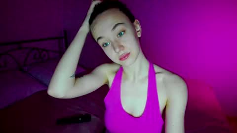 Snapshot of sexycocobutt chatting on 02.14.25 Sophia online show from 02.14.25