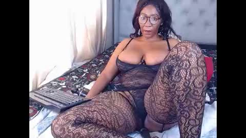 sexycoockiexx online show from 05.06.26