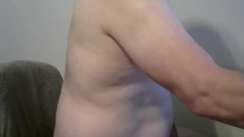 Snapshot of sexycruze chatting on 05.01.26 sexycruze online show from 05.01.26
