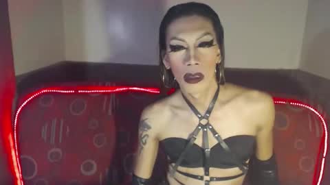 Devine online show from 03.07.26