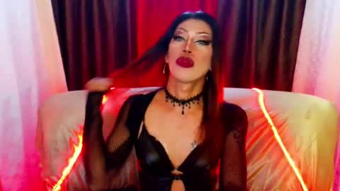 Devine online show from 07.10.26