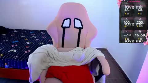 Snapshot of sexydiabliita chatting on 06.24.26 sexydiabliita online show from 06.24.26