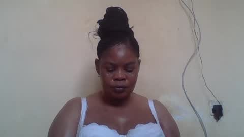Snapshot of sexydove2 chatting on 07.13.26 EMILY online show from 07.13.26
