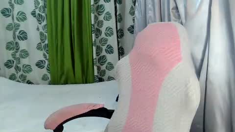 Snapshot of sexygirl_ynna chatting on 07.02.26 sexygirl_ynna online show from 07.02.26