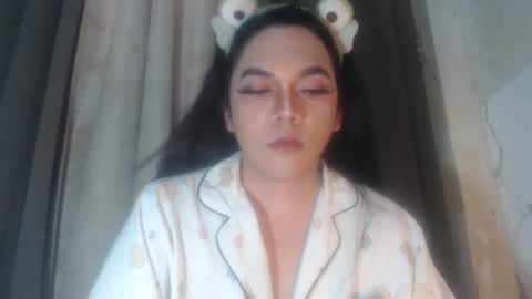 TYRA 3 online show from 04.12.26