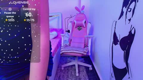 Snapshot of sexyislive chatting on 01.13.25 sexyislive online show from 01.13.25