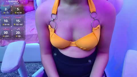 Snapshot of sexyislive chatting on 02.10.25 sexyislive online show from 02.10.25