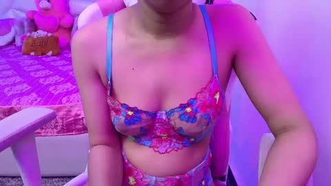 Snapshot of sexyislive chatting on 03.02.25 sexyislive online show from 03.02.25