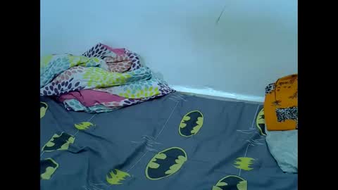 Snapshot of sexykiteey chatting on 10.19.25 sexykiteey online show from 10.19.25