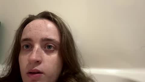 Snapshot of sexykitten2519535 chatting on 10.26.25 sexykitten2519535 online show from 10.26.25