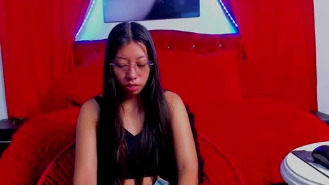 laura online show from 01.25.25