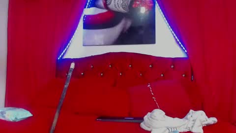 laura online show from 01.31.25