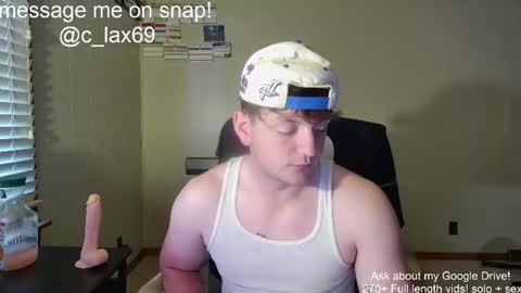 Snapshot of sexylax69 chatting on 06.18.26 sexylax69 online show from 06.18.26